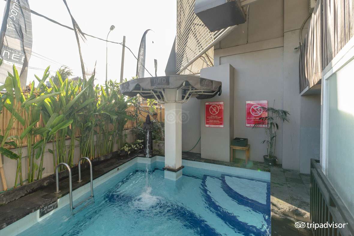 Hotel NEO Kuta Jelantik