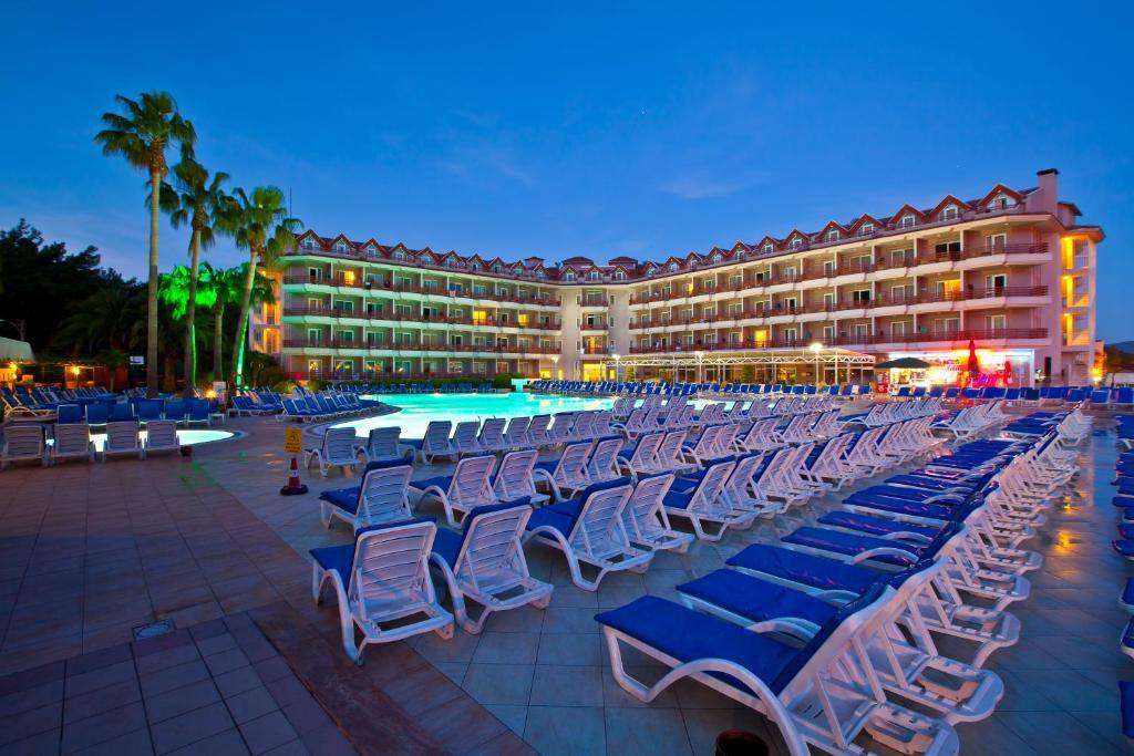 HOTEL GREEN NATURE RESORT