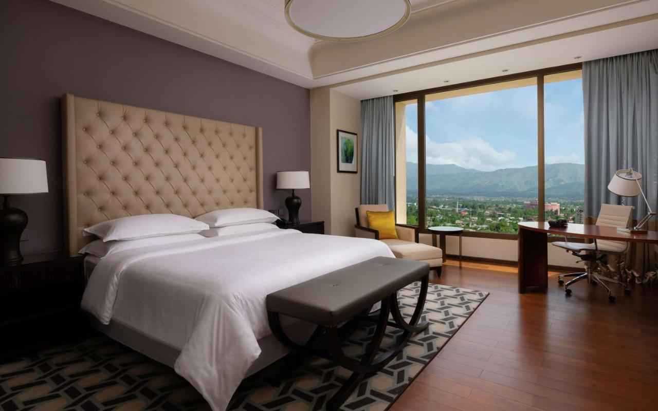 HILTON  DUSHANBE