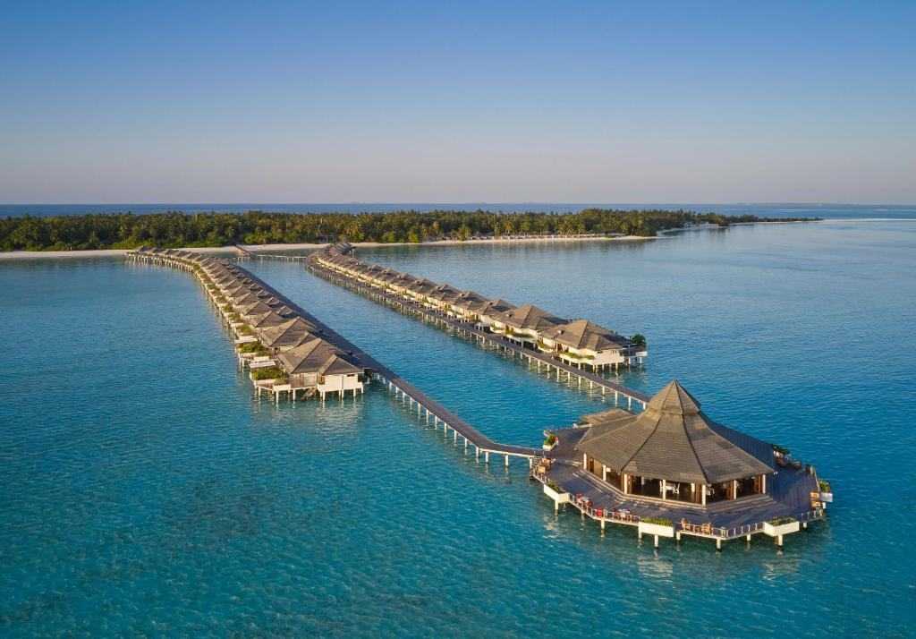 Sun Island Resort and Spa