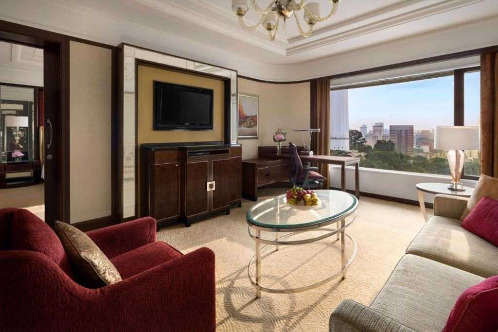 Shangrila Hotel