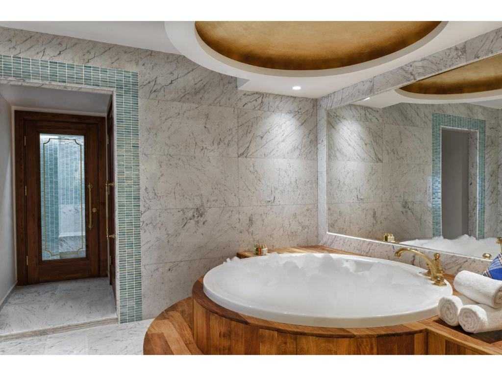 Kaya Artemis Resort