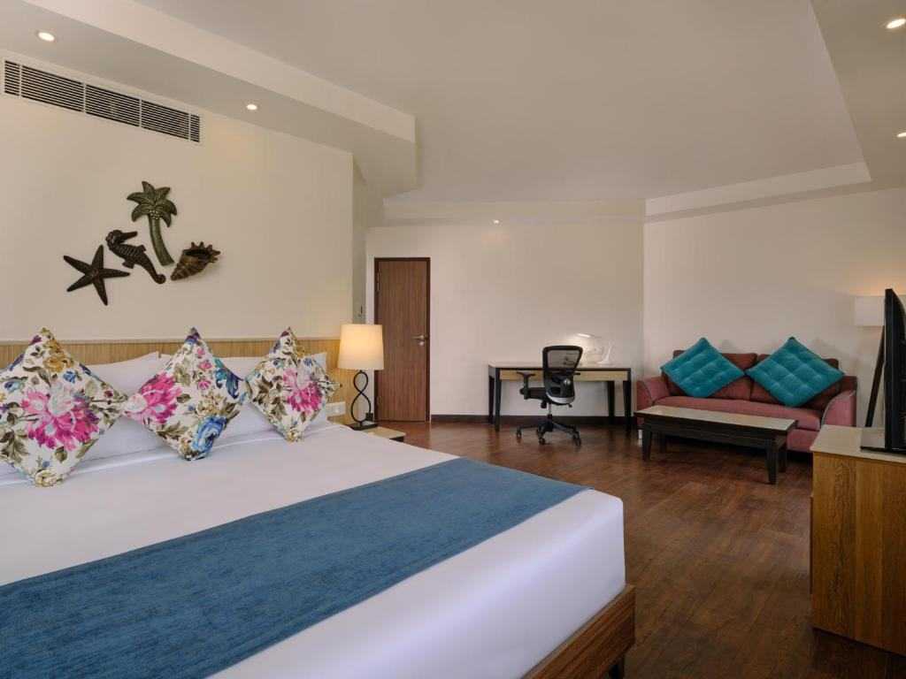 Holiday Inn Beach Resort Goa
