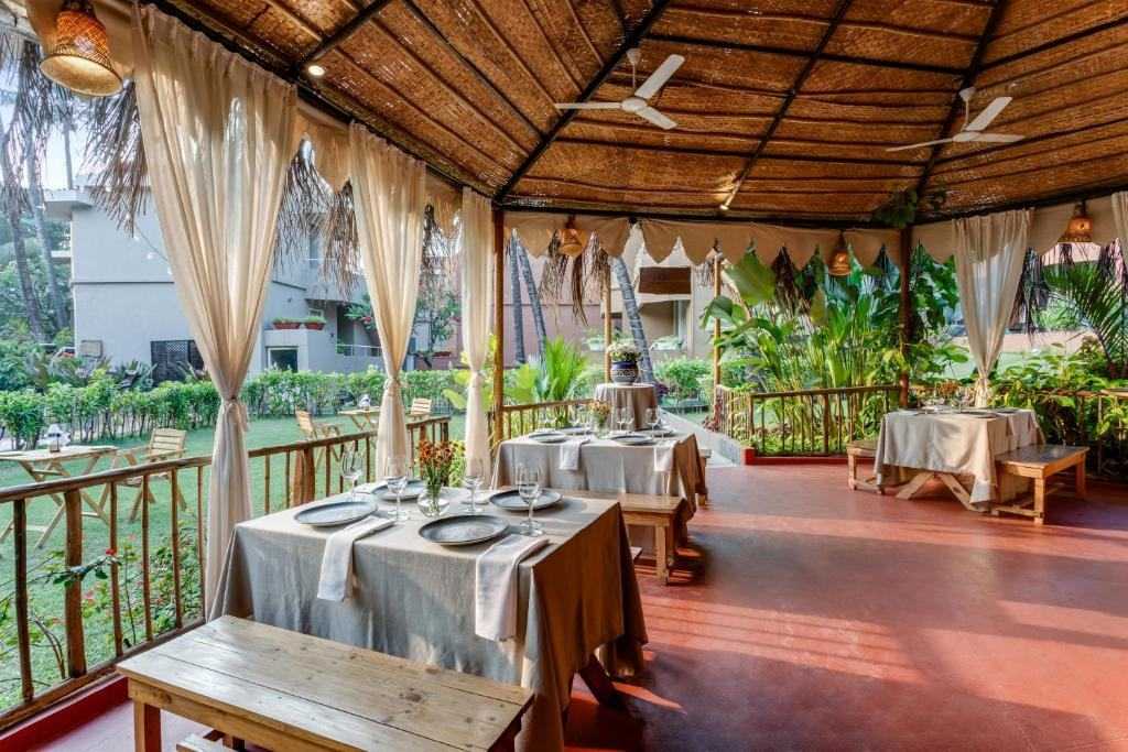 Whispering Palms Beach Resort