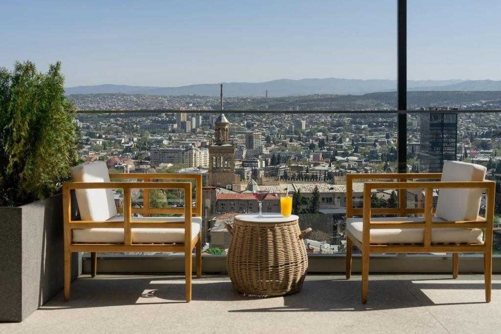 Castor & Pollux hotel
