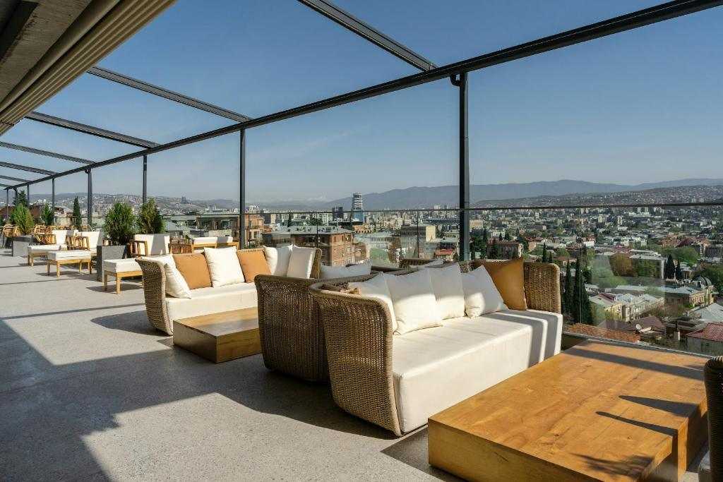 Castor & Pollux hotel