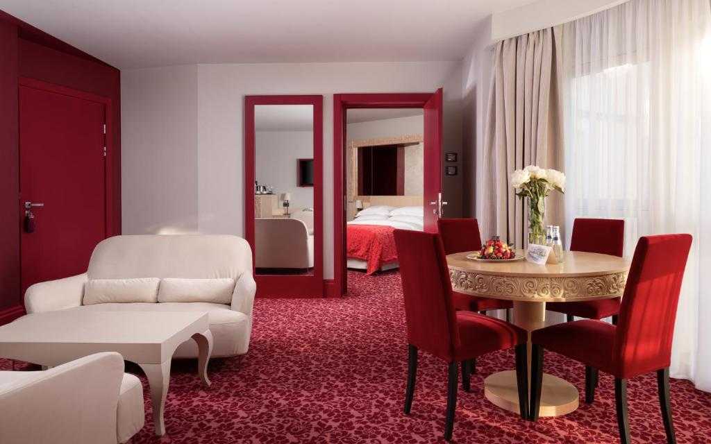 Moscow Marriott Grand Hotel