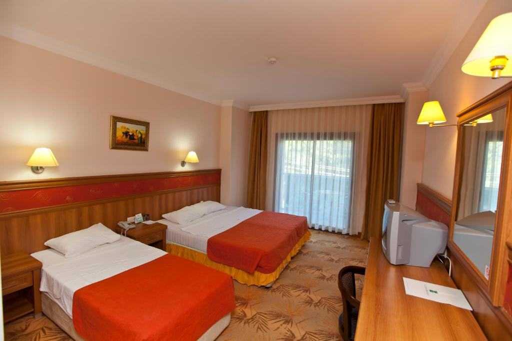 HOTEL GREEN NATURE RESORT