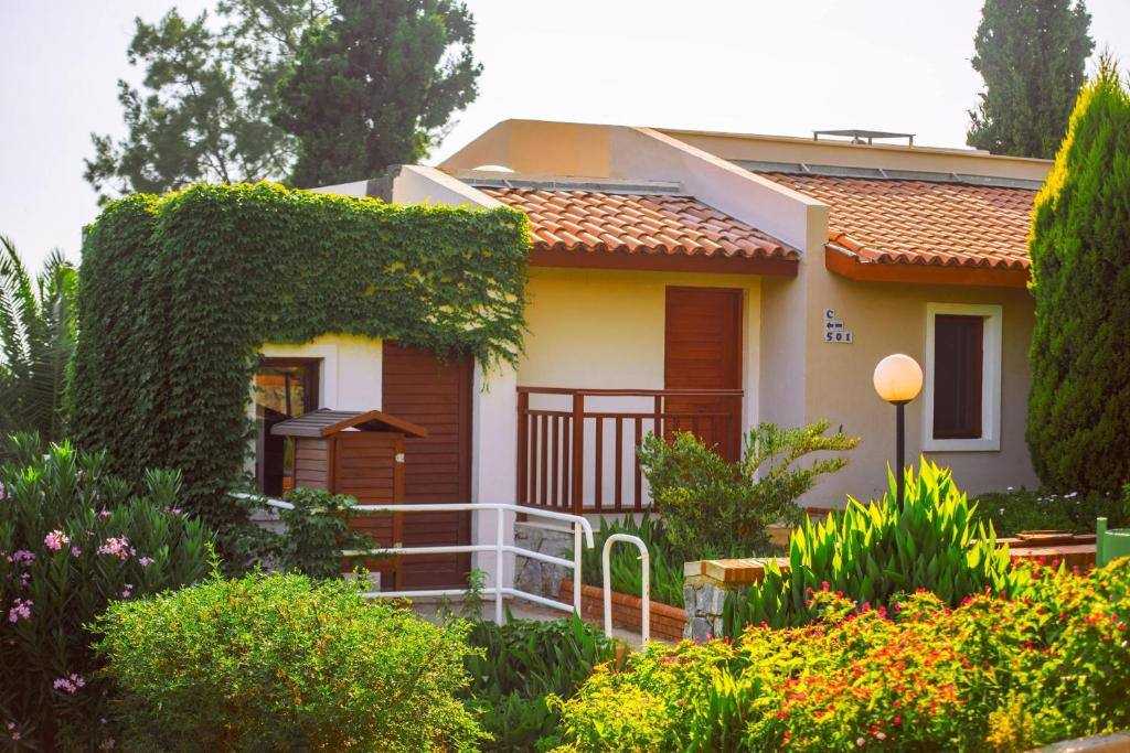 Pine Bay Holiday Resort