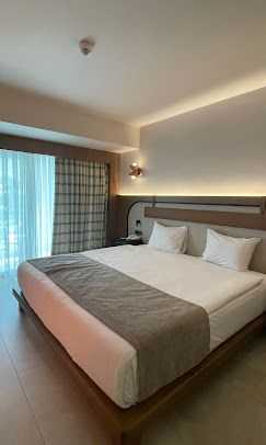 LIBERTY LYKIA ADAULTS ONLY